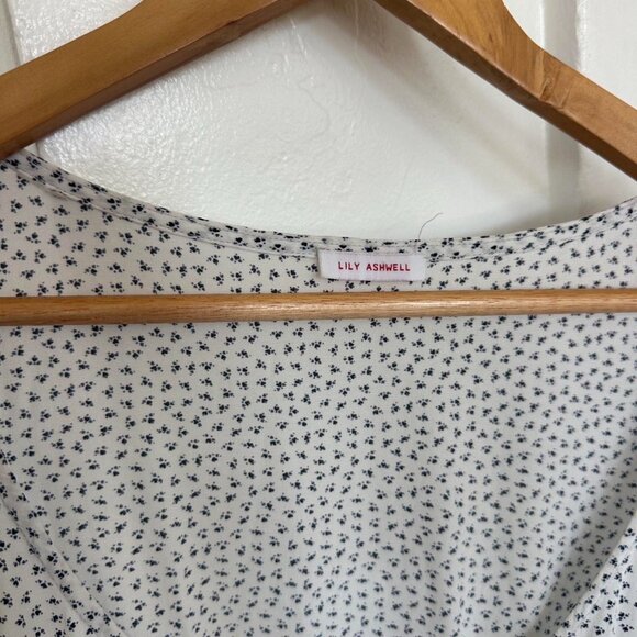 Scoop Neck Lily Ashwell Maxi Dress - Picture 3 of 3